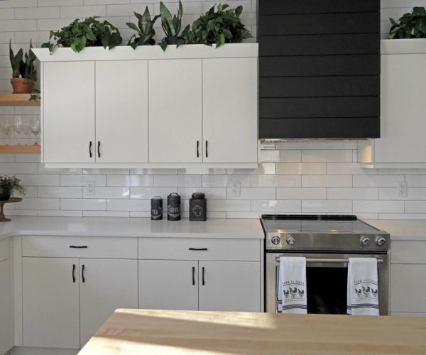 white-kitchen-cabinet-installation-petaling-jaya-1024x709