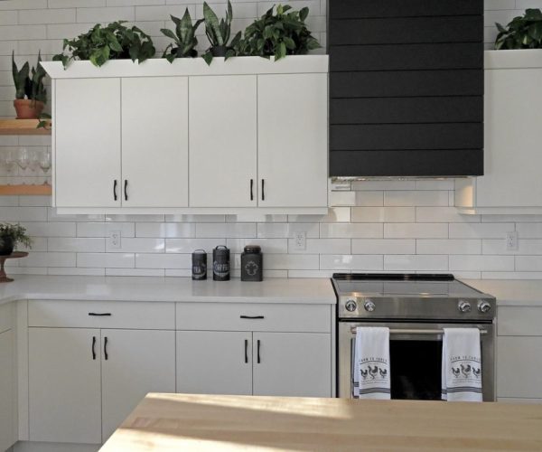 kitchen cabinet